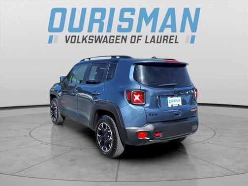 2023 Jeep Renegade Trailhawk