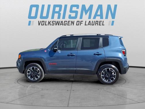 2023 Jeep Renegade Trailhawk