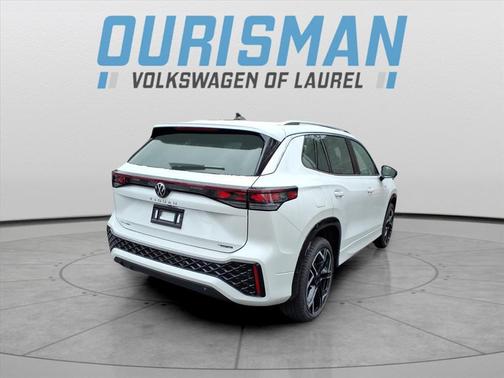 2026 Volkswagen Tiguan 2.0T SEL