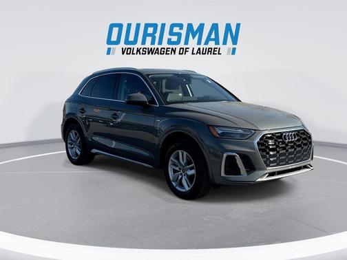 2023 Audi Q5 45 S line Premium