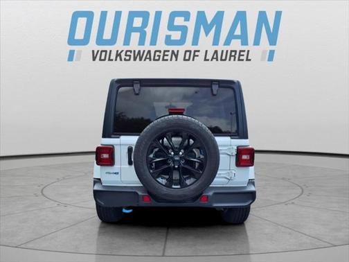 2022 Jeep Wrangler Unlimited 4xe Sahara