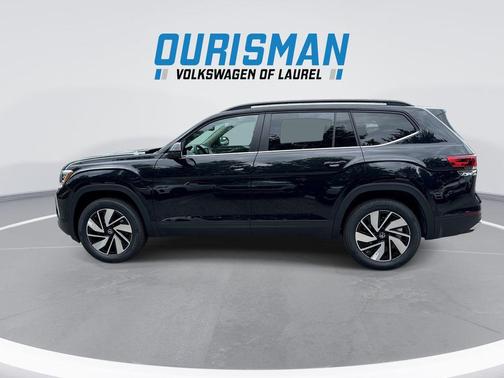 Deep Black Pearl 2026 Volkswagen Atlas 2.0T SE w/Technology 4MOTION