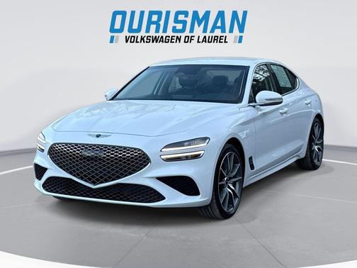 Uyuni White 2025 Genesis G70 2.5T RWD