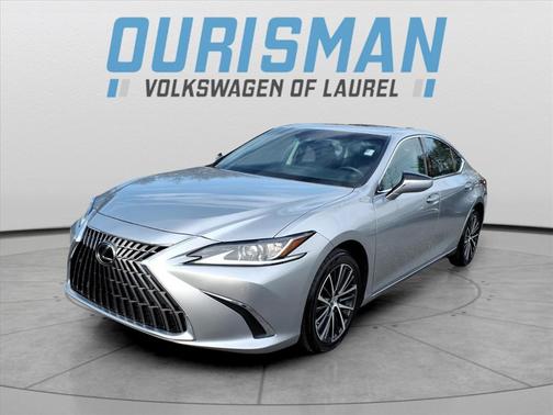 2023 Lexus ES 250 Base