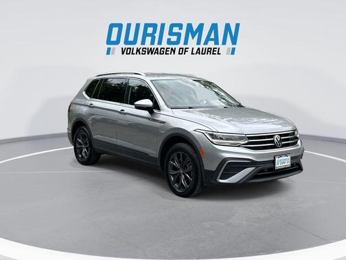 Pyrite Silver Metallic 2023 Volkswagen Tiguan 2.0T SE 4MOTION
