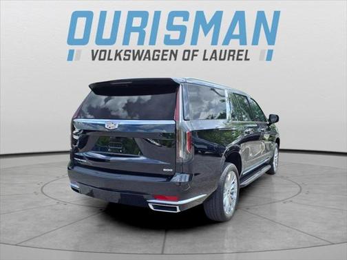 2022 Cadillac Escalade ESV Premium Luxury
