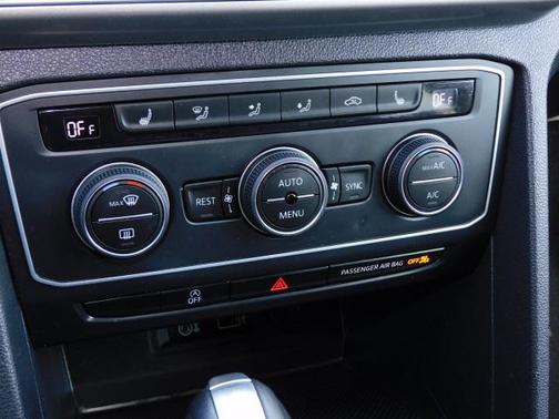 2019 Volkswagen Atlas 3.6L SE w/Technology