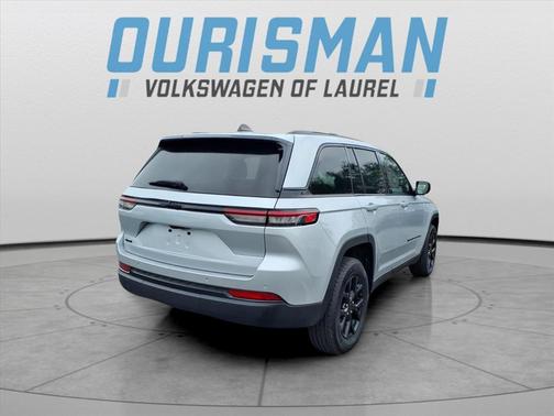 2024 Jeep Grand Cherokee Altitude