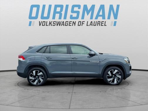 2025 Volkswagen Atlas Cross Sport 2.0T SE w/Technology 4MOTION