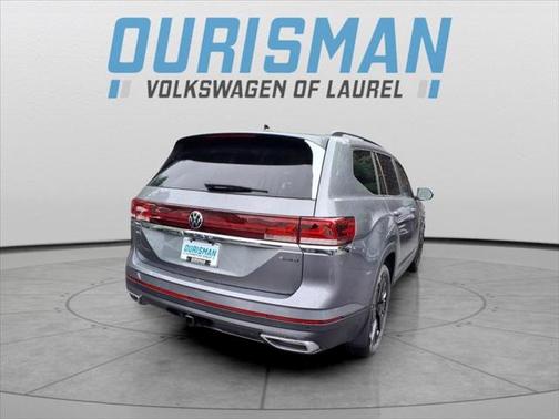 2025 Volkswagen Atlas 2.0T SE w/Technology 4MOTION
