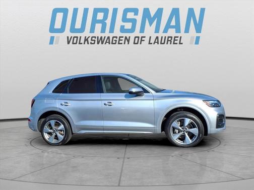 2022 Audi Q5 40 Premium Plus