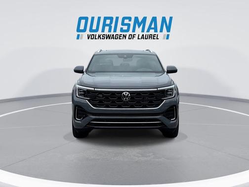 pure gray 2026 Volkswagen Atlas Cross Sport 2.0T SEL Premium