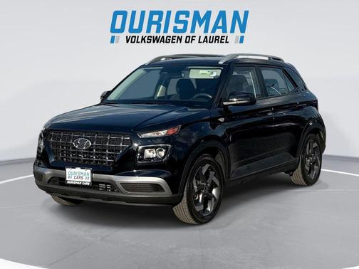Onyx Black 2023 Hyundai VENUE SEL
