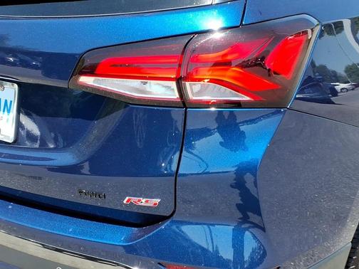 Blue Glow Metallic 2023 Chevrolet Equinox AWD RS