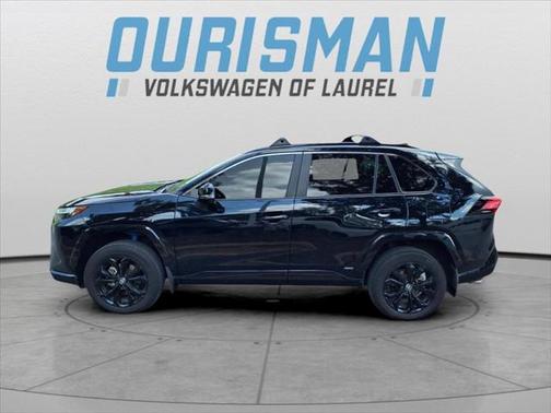 2023 Toyota RAV4 Hybrid SE