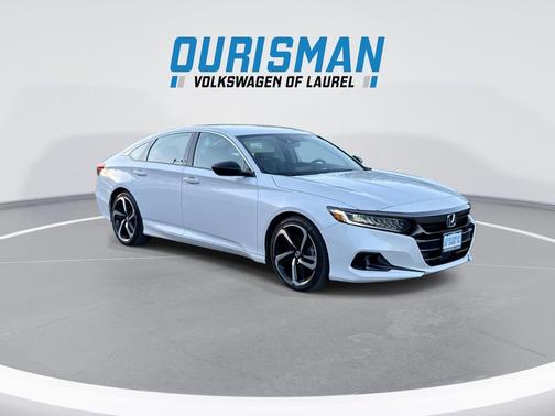 Platinum White Pearl 2022 Honda Accord Sport SE 1.5T