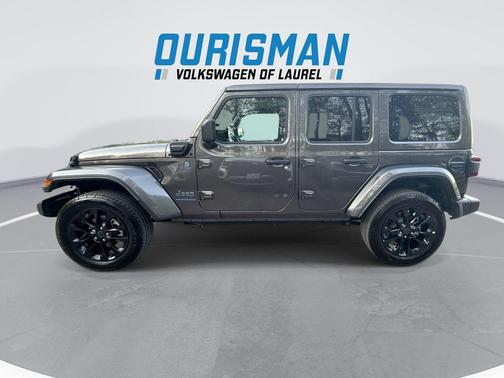 Granite Crystal Metallic Clearcoat 2025 Jeep Wrangler 4xe Sahara