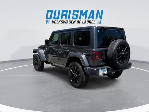Granite Crystal Metallic Clearcoat 2025 Jeep Wrangler 4xe Sahara