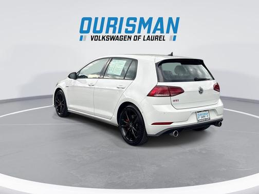 White 2019 Volkswagen Golf 1.4T S