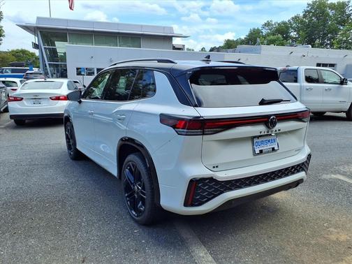 2026 Volkswagen Tiguan 2.0T SE R-Line Black 4MOTION