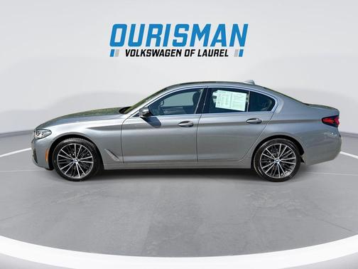 Skyscraper Gray Metallic 2023 BMW 530 i xDrive