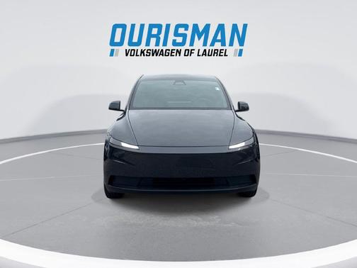 Stealth Grey 2026 Tesla Model Y Premium Rear-Wheel Drive