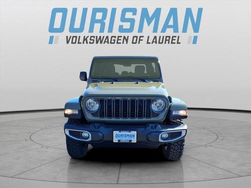 2025 Jeep Gladiator High Tide