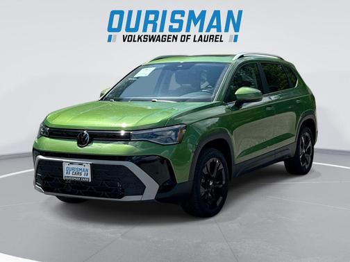 Moss 2026 Volkswagen Taos SE