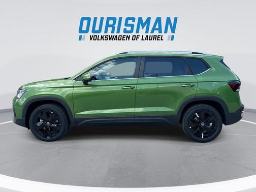 Moss 2026 Volkswagen Taos SE