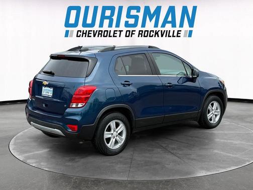 Pacific Blue Metallic 2020 Chevrolet Trax LT