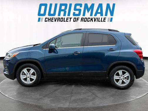 Pacific Blue Metallic 2020 Chevrolet Trax LT