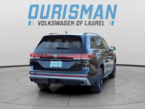 2025 Volkswagen Atlas 2.0T SE