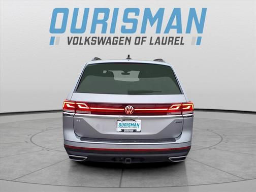 2024 Volkswagen Atlas 2.0T SE w/Technology 4MOTION