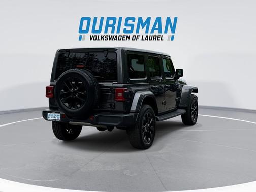 Granite Crystal Metallic Clearcoat 2025 Jeep Wrangler 4xe Sahara