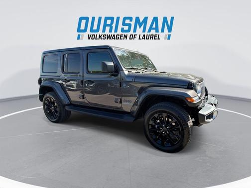 Granite Crystal Metallic Clearcoat 2025 Jeep Wrangler 4xe Sahara