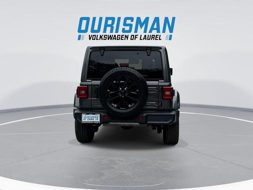 Granite Crystal Metallic Clearcoat 2025 Jeep Wrangler 4xe Sahara