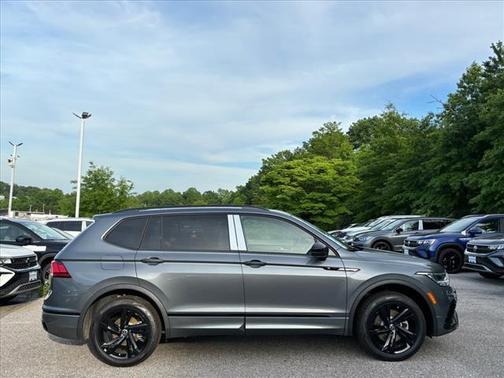2024 Volkswagen Tiguan 2.0T SE R-Line Black 4MOTION