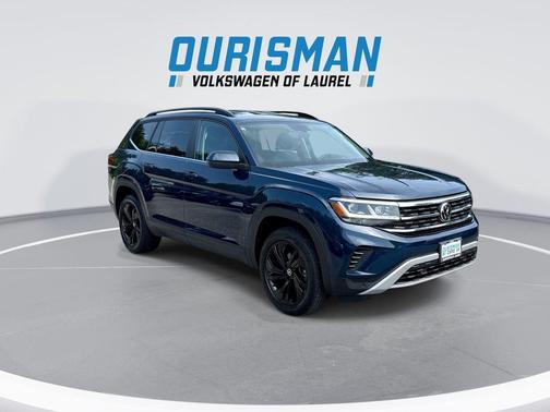 Tourmaline Blue Metallic 2022 Volkswagen Atlas 2.0T SE w/Technology 4MOTION