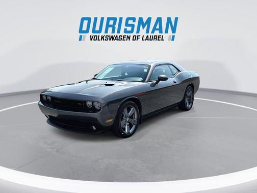 Granite Crystal Metallic Clearcoat 2013 Dodge Challenger R/T