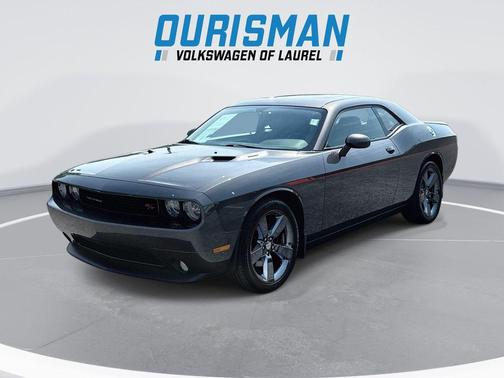 Granite Crystal Metallic Clearcoat 2013 Dodge Challenger R/T