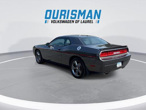 Granite Crystal Metallic Clearcoat 2013 Dodge Challenger R/T