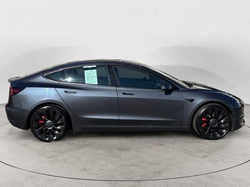 2022 Tesla Model 3 Performance