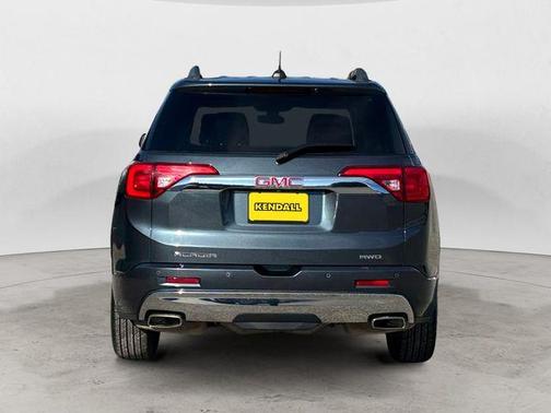 Sky 2019 GMC Acadia Denali