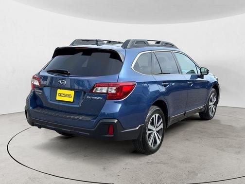 Abyss Blue Pearl 2019 Subaru Outback 2.5i Limited
