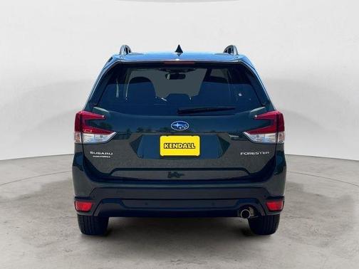 Cascade Green Silica 2024 Subaru Forester Limited