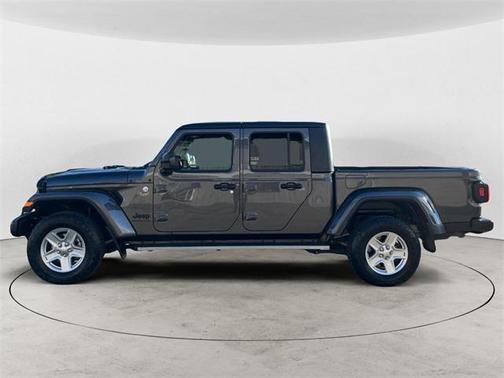 2020 Jeep Gladiator Sport