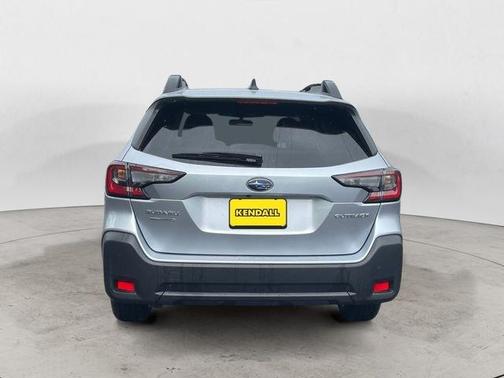 Ice Silver Metallic 2025 Subaru Outback Premium