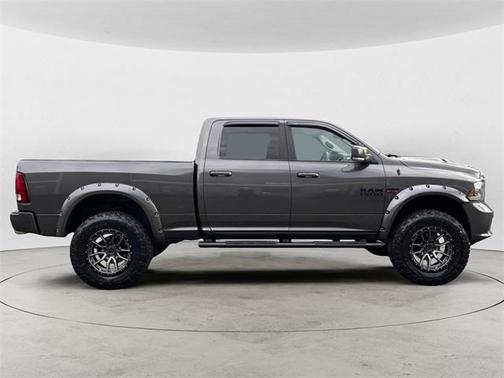 2018 RAM 1500 Sport