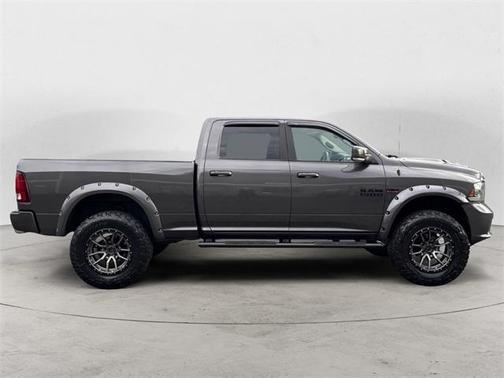 2018 RAM 1500 Sport