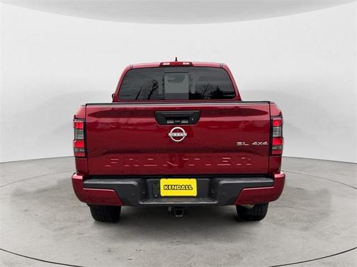 2025 Nissan Frontier SL